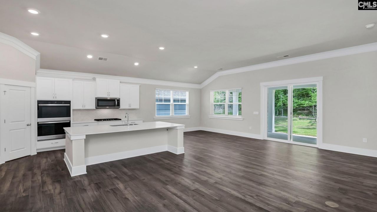 485 Forest Edge Trail Photo 10