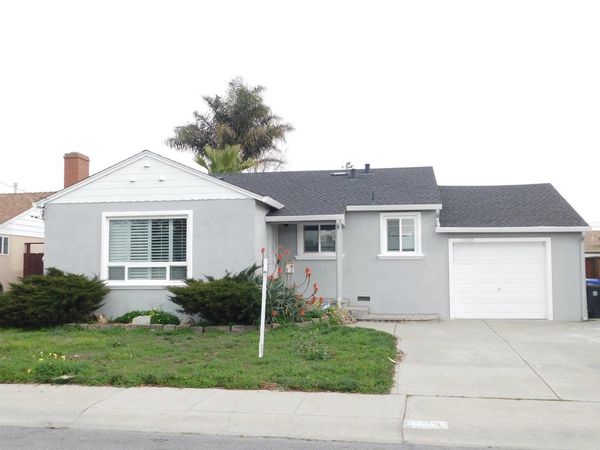 15018 Edgemoor St, San Leandro, CA 94579