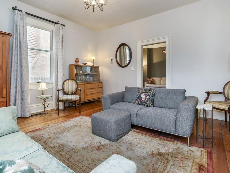 722 Mohawk Street, Columbus, OH 43206 Photo 3