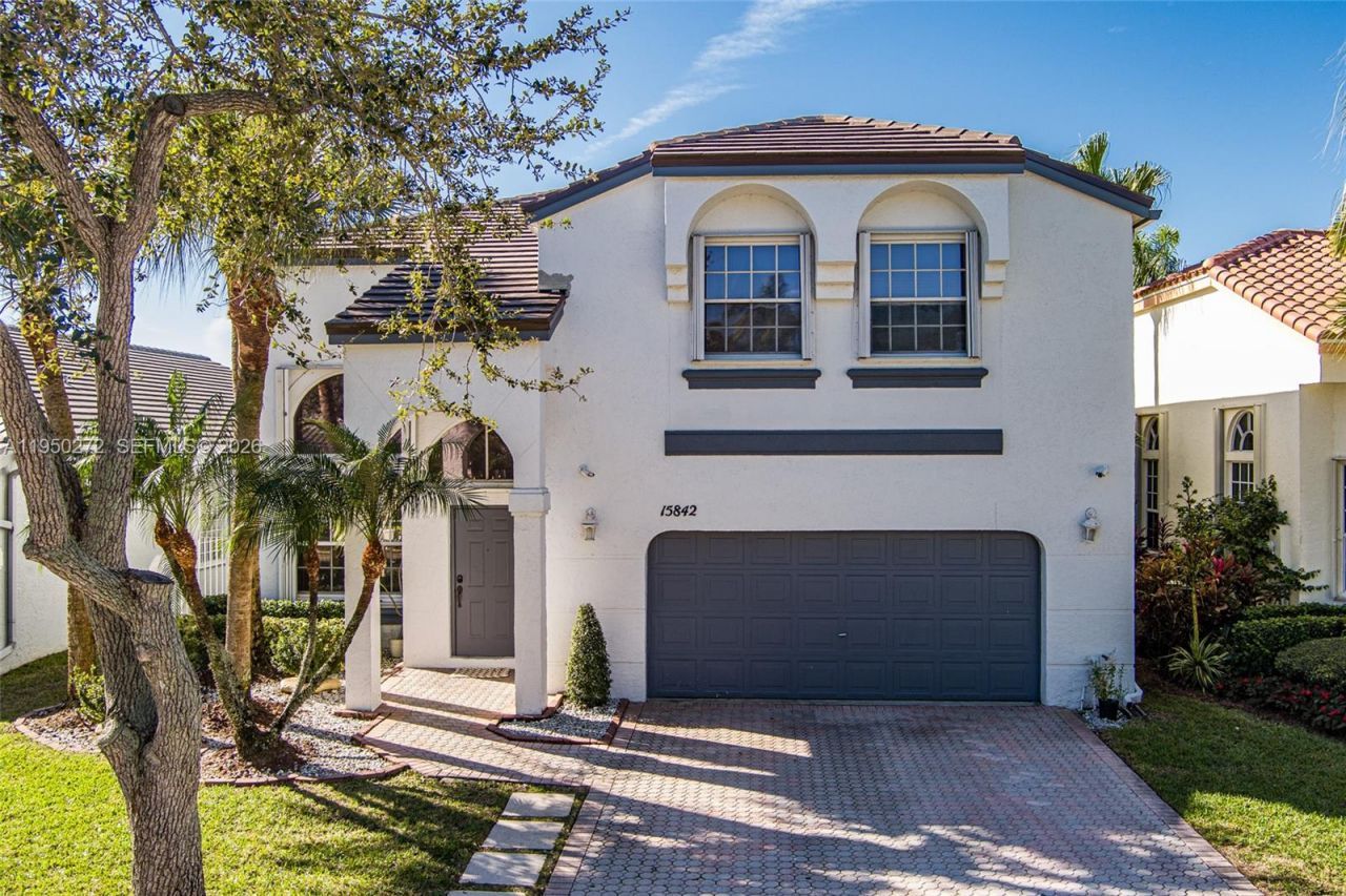 15842 NW 10th St, Pembroke Pines, FL 33028 Photo