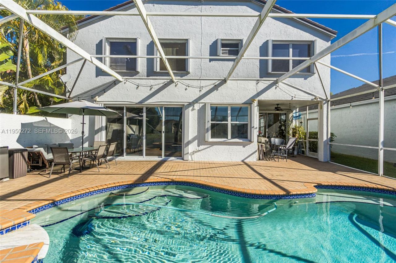 15842 NW 10th St, Pembroke Pines, FL 33028 Photo