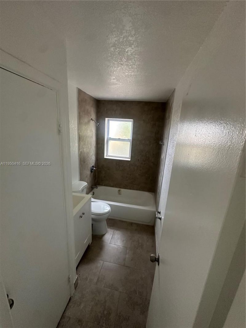 151 W 11th St , Unit 1, Riviera Beach, FL 33404 Photo