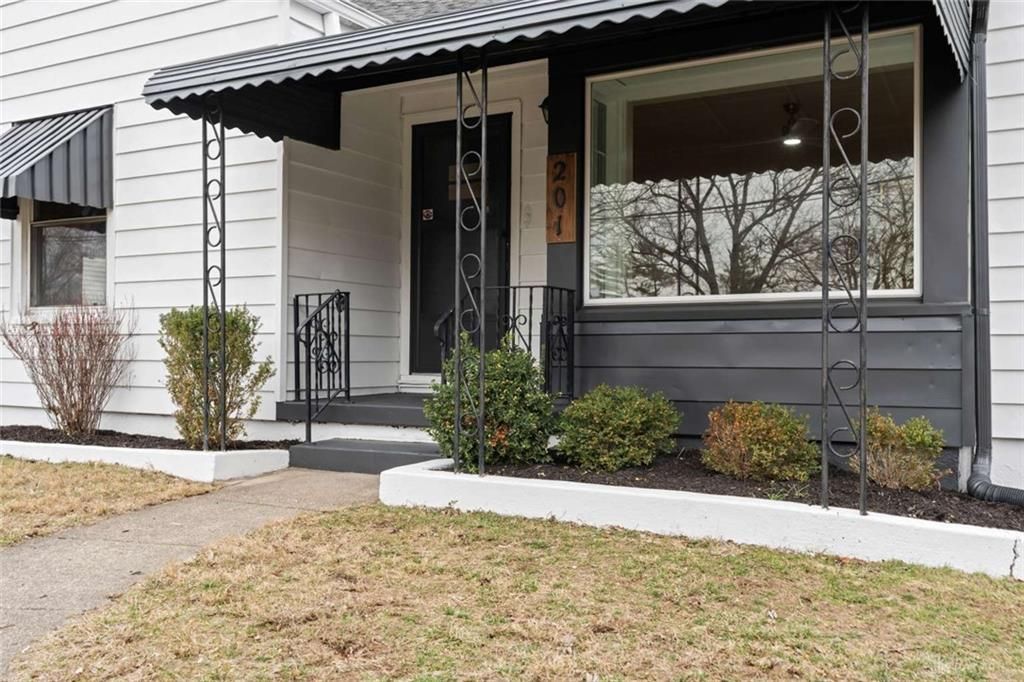 201 Curryer Road, Middletown, OH 45042 Main Photo