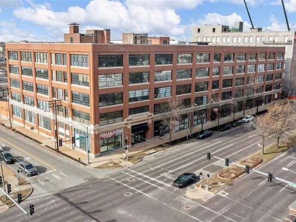 4100 Forest Park, Unit 303, St Louis, MO 63108