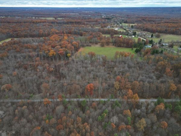 7109 Spencer Clark Road NE, Burghill, OH 44404