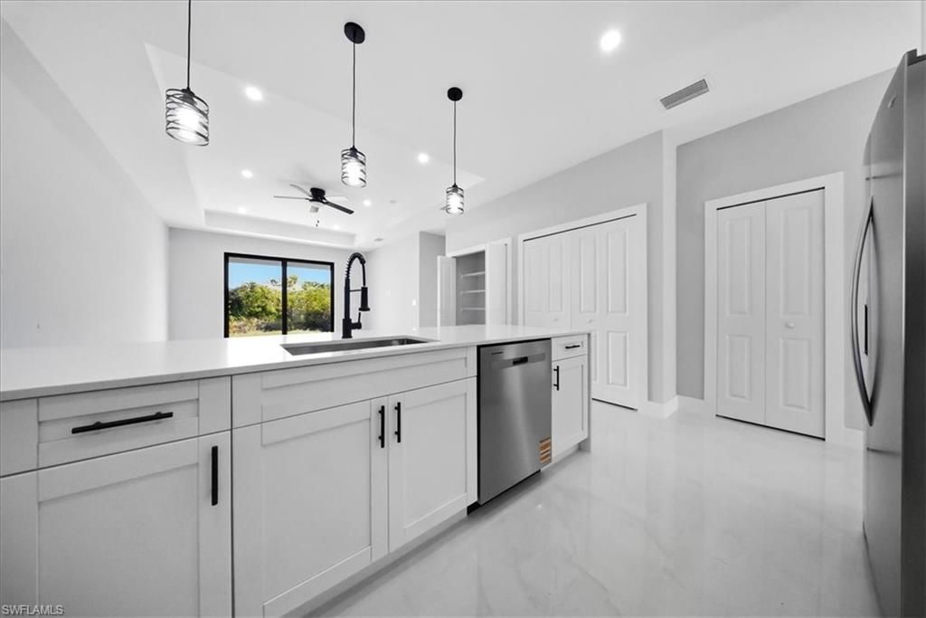 121-123 Jenna Ave S, Lehigh Acres, FL 33973 Photo