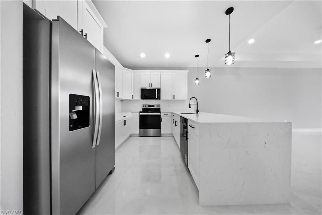 121-123 Jenna Ave S, Lehigh Acres, FL 33973 Photo