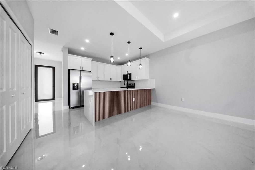 121-123 Jenna Ave S, Lehigh Acres, FL 33973 Photo