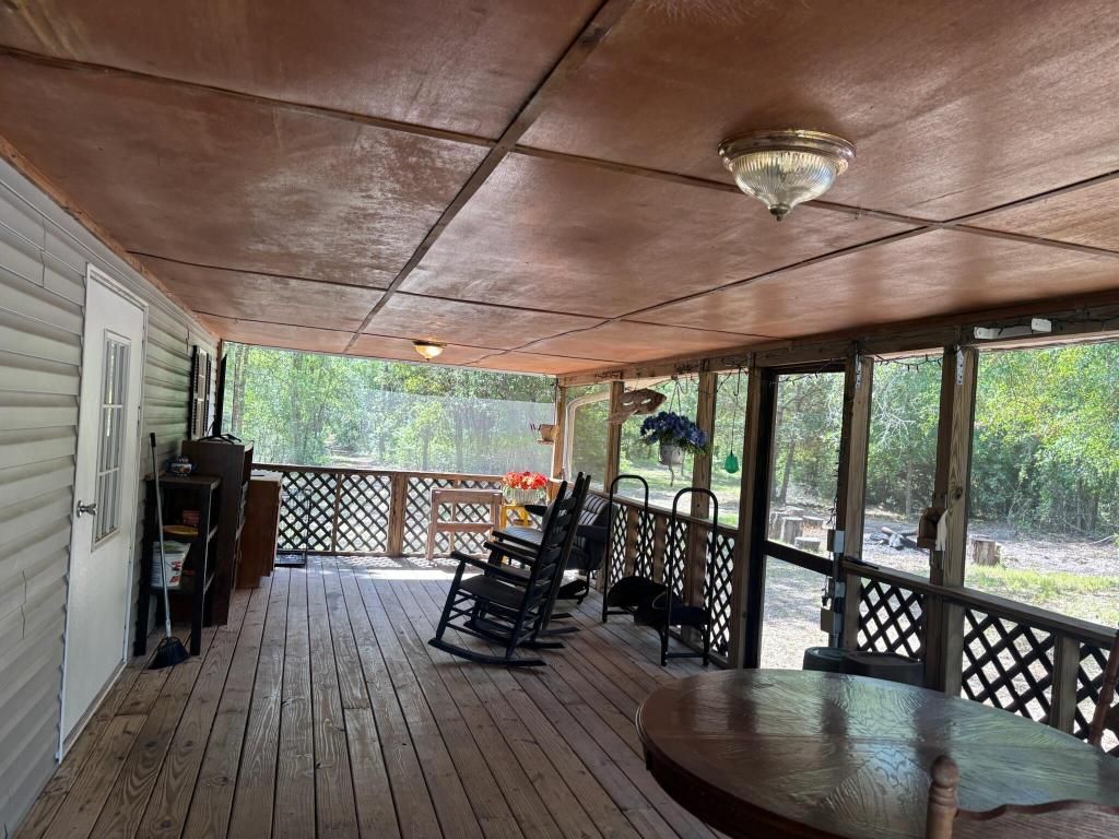 423 NW Bright Lake Court, White Springs, FL 32096 Photo