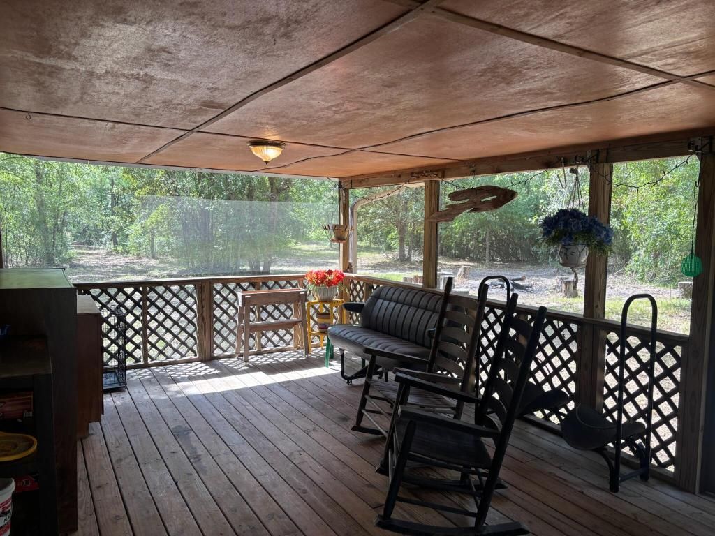 423 NW Bright Lake Court, White Springs, FL 32096 Photo