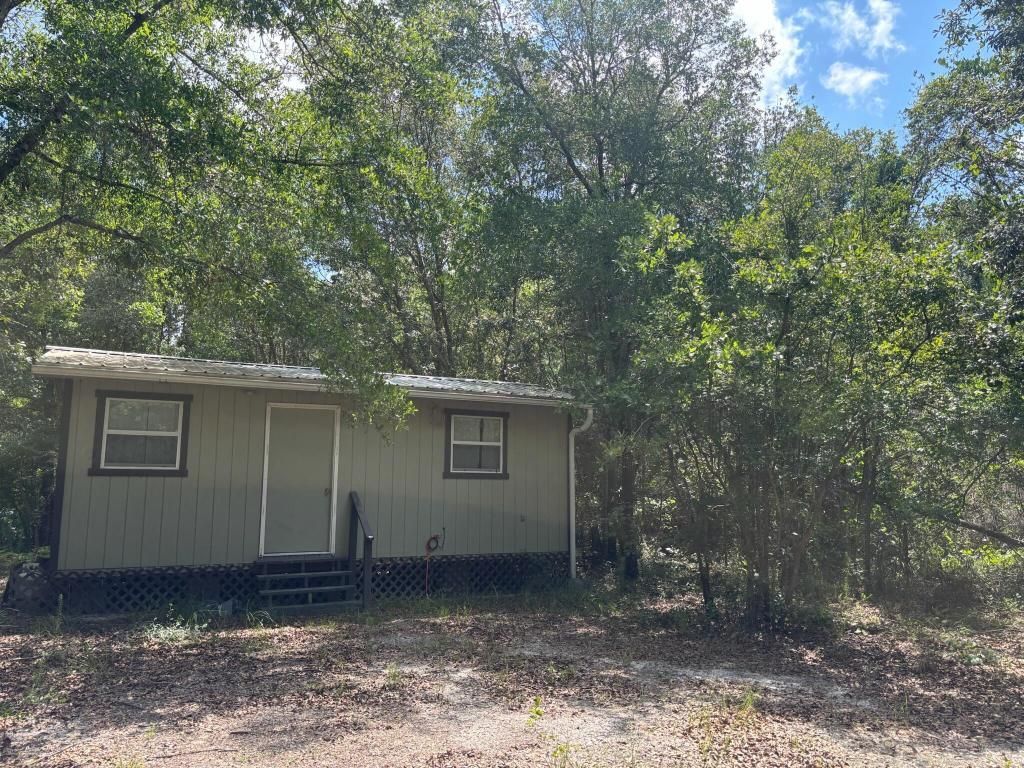 423 NW Bright Lake Court, White Springs, FL 32096 Photo