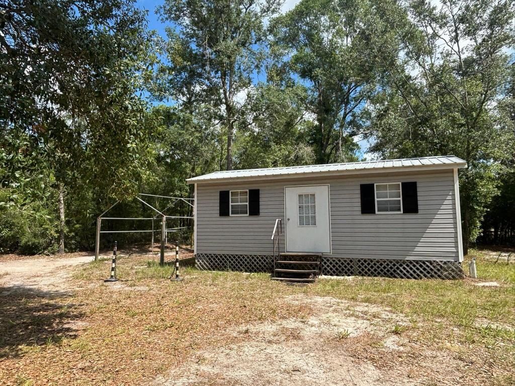 423 NW Bright Lake Court, White Springs, FL 32096 Photo
