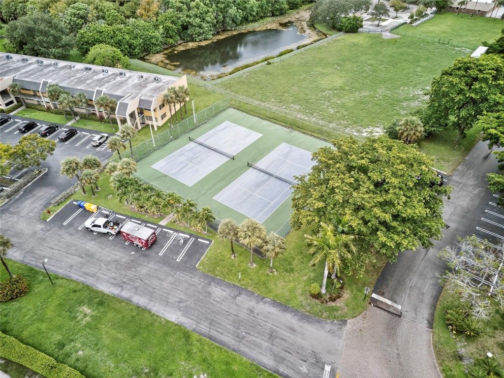 913 Meadows Circle, Unit 913, Boynton Beach, FL 33436 Photo