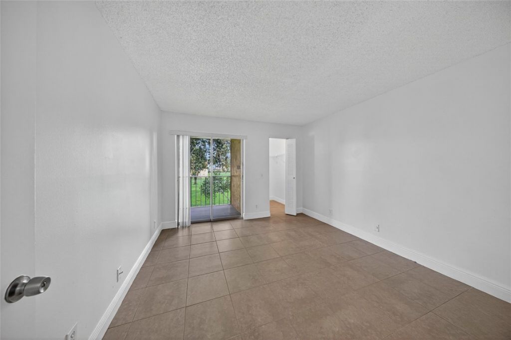 913 Meadows Circle, Unit 913, Boynton Beach, FL 33436 Photo