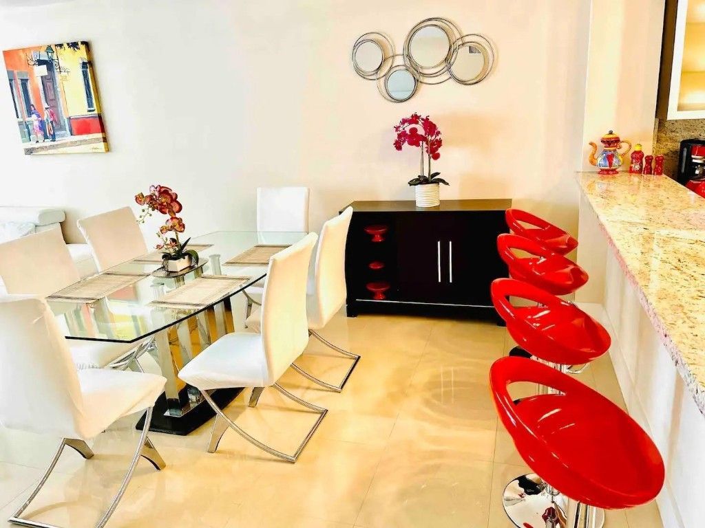 3725 S Ocean Drive, Unit 907, Hollywood, FL 33019 Photo