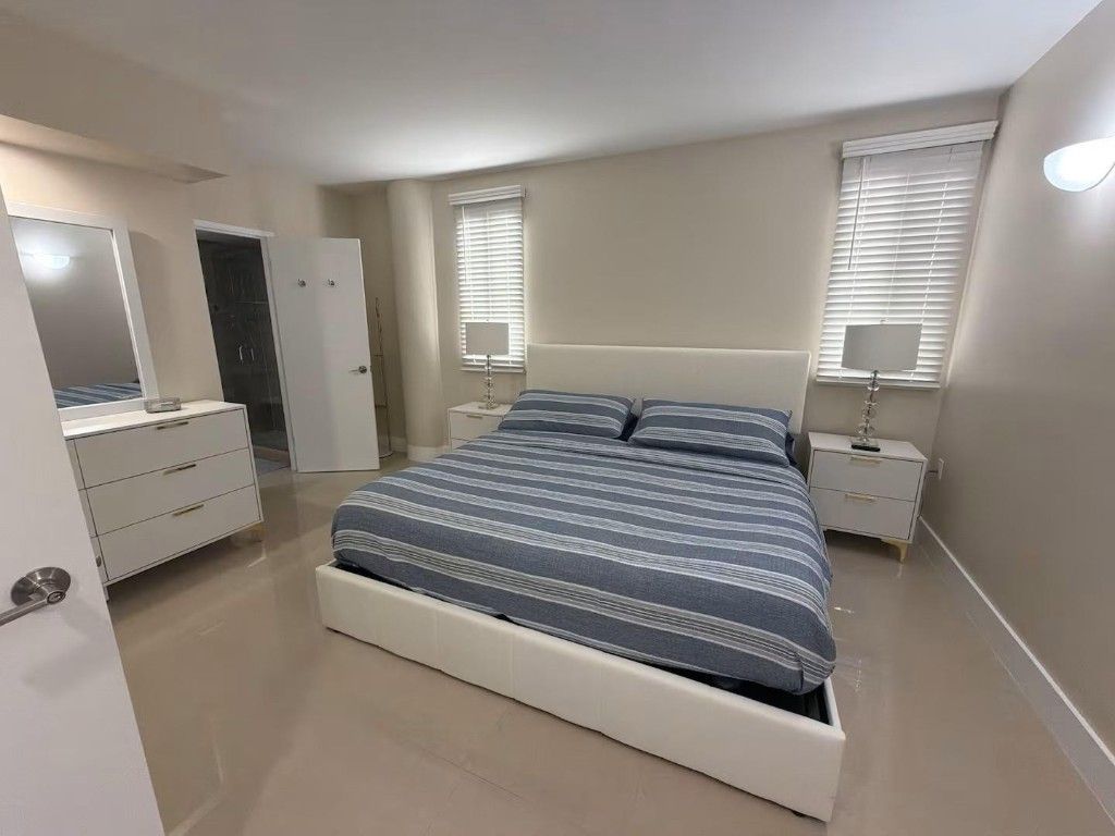 3725 S Ocean Drive, Unit 907, Hollywood, FL 33019 Photo