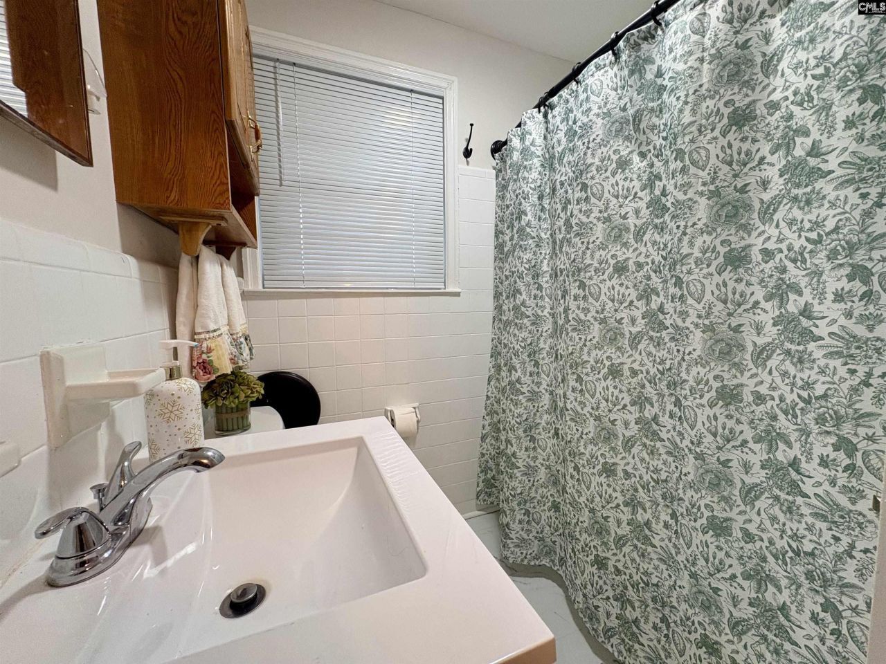 1207 Chevis Street  Photo 16