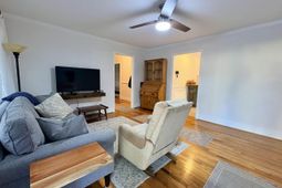 1207 Chevis Street  photo 4