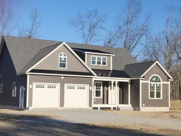 348 Brickett Hill Road, Unit 3, Pembroke, NH 03275