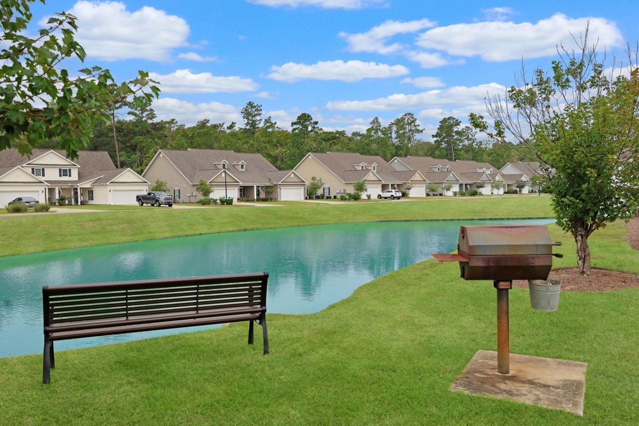 401 Mahogany Dr. Photo 25