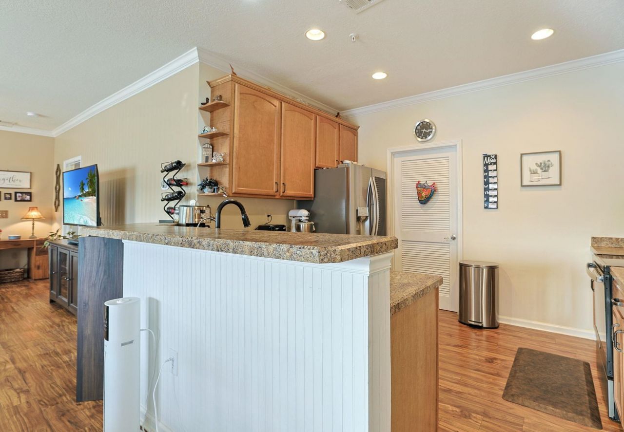 401 Mahogany Dr. Photo 8