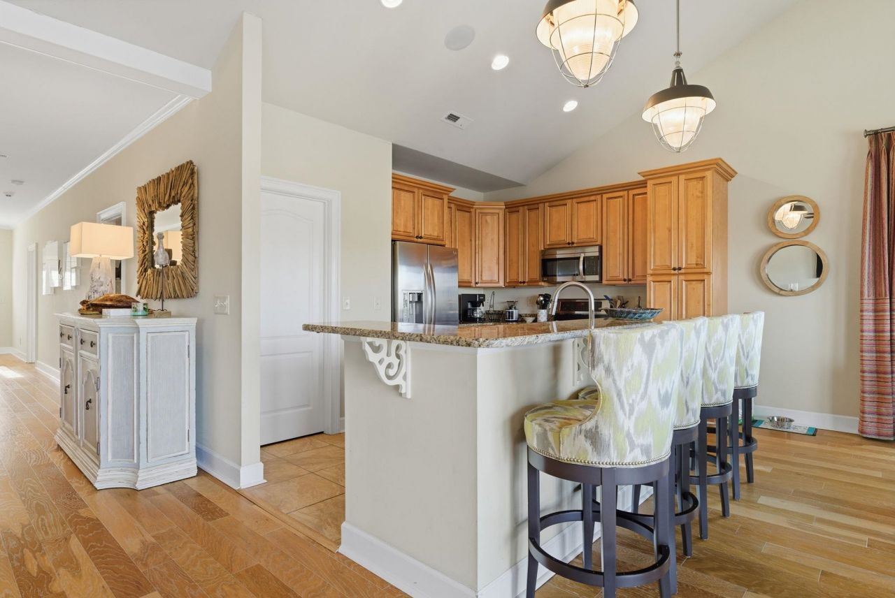 1208 Marina Bay Dr. Photo 29