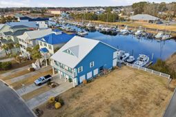 1208 Marina Bay Dr. photo 4