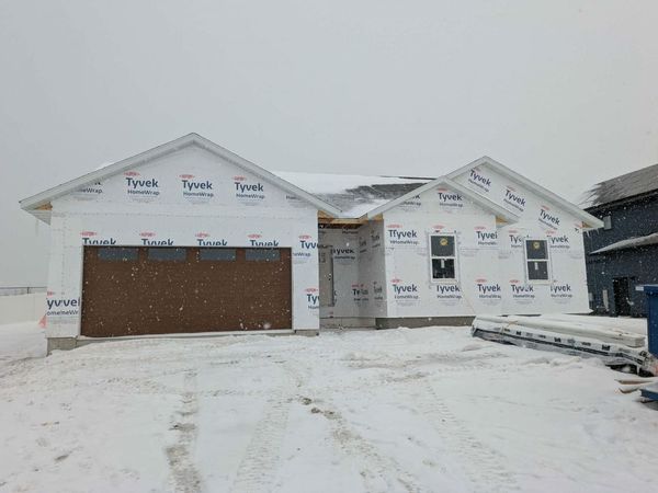 553 Massman Drive, Decorah, IA 52101