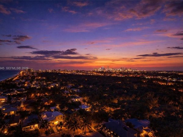 1901 N Ocean Blvd, Unit TH-B, Fort Lauderdale, FL 33305