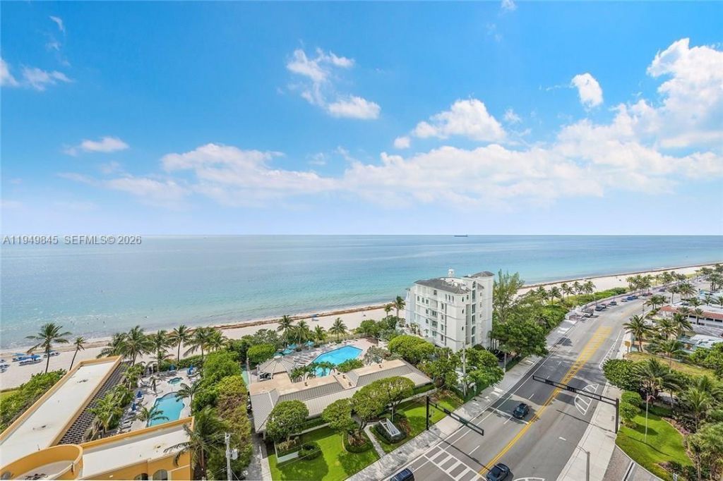 1901 N Ocean Blvd, Unit TH-B, Fort Lauderdale, FL 33305 Photo