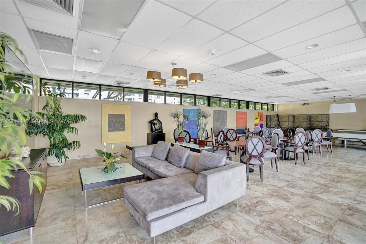 1901 N Ocean Blvd, Unit TH-B, Fort Lauderdale, FL 33305 Photo