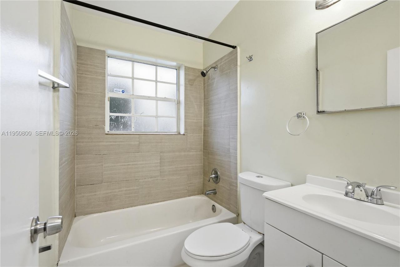 1731 NW 26th Ave, Fort Lauderdale, FL 33311 Photo