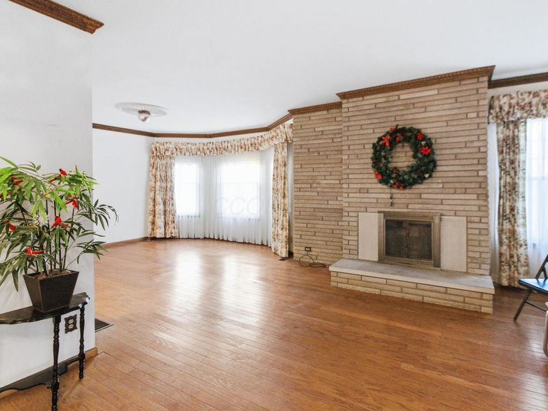 83 Clinton Heights Avenue, Columbus, OH 43202 Photo 3