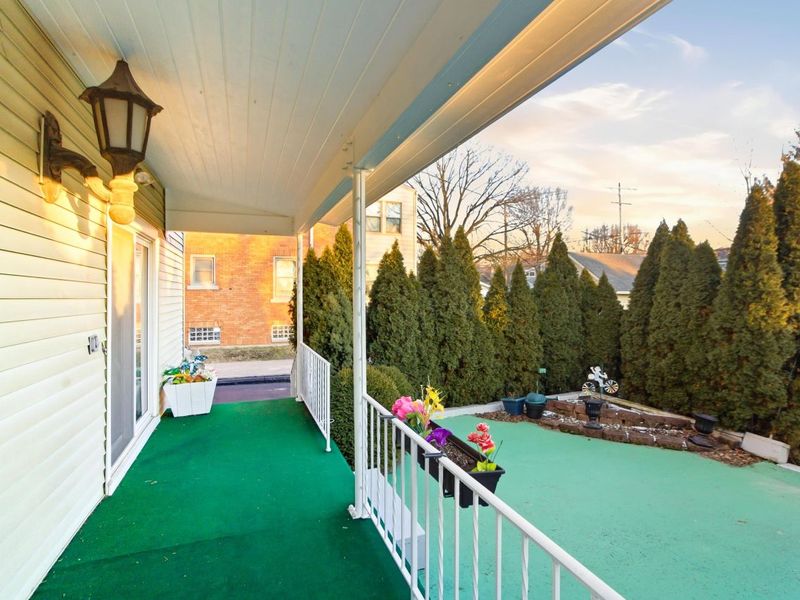 83 Clinton Heights Avenue, Columbus, OH 43202 Photo 32