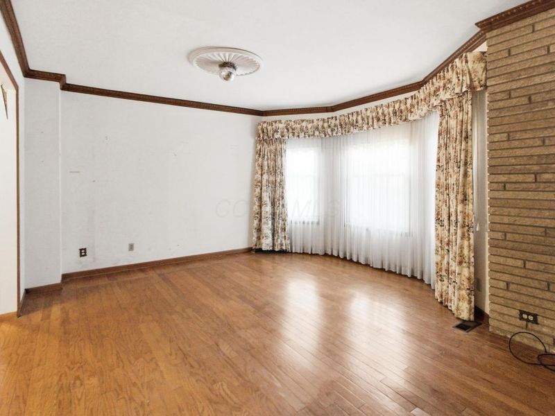 83 Clinton Heights Avenue, Columbus, OH 43202 Photo 5