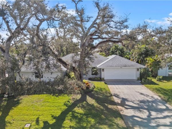 510 Gardenia Lane, Vero Beach, FL 32963