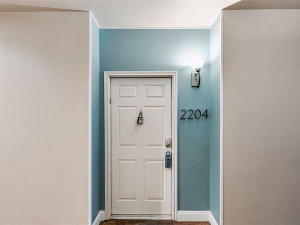 3102 Kings Road, Unit 2204, Dallas, TX 75219
