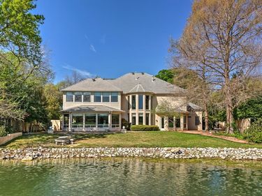6940 Laurel Valley Drive, Fort Worth, TX 76132