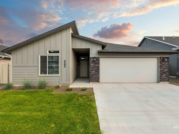 4394 W Sunny Cove St, Meridian, ID 83646
