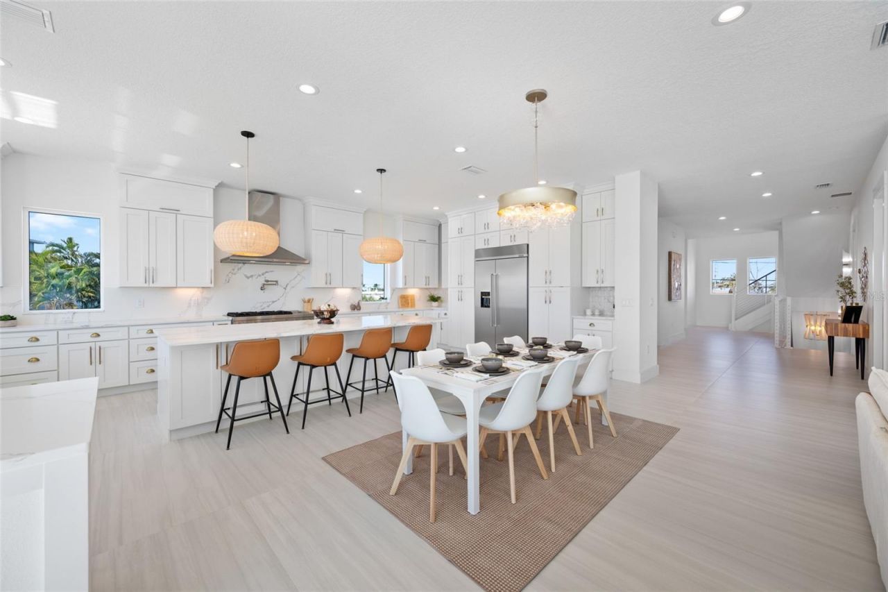 11460 7th Street E, Treasure Island, FL 33706 Photo