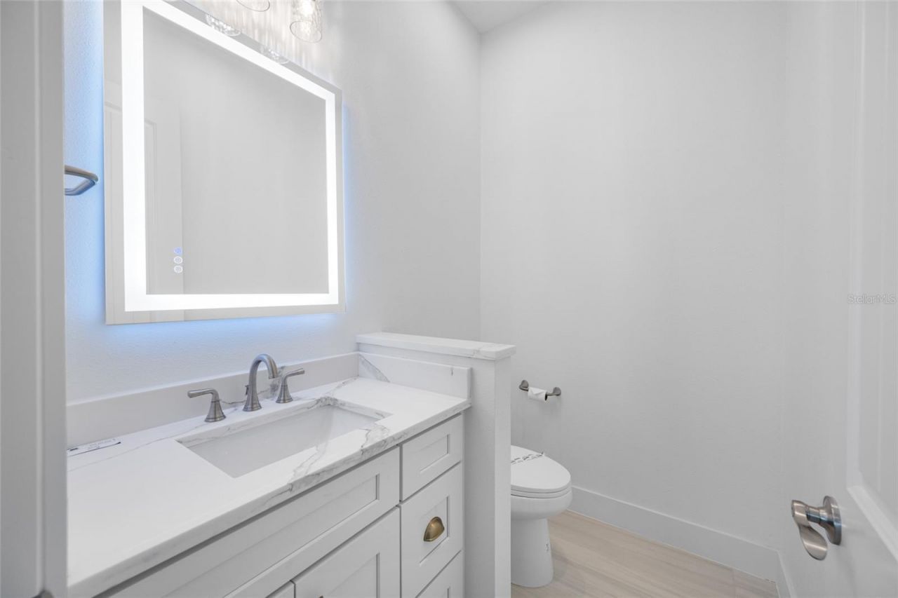 11460 7th Street E, Treasure Island, FL 33706 Photo