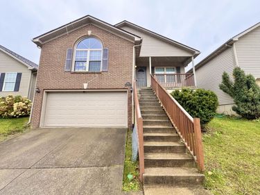 628 Smugglers Notch Drive, Lexington, KY 40509