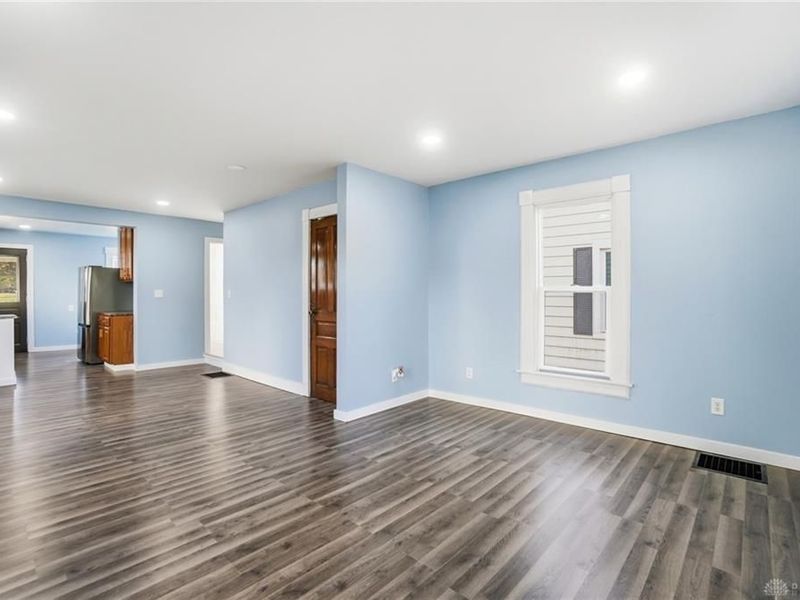 322 E Main Street, West Carrollton, OH 45449 Photo 6