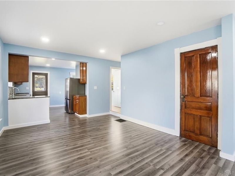 322 E Main Street, West Carrollton, OH 45449 Photo 9