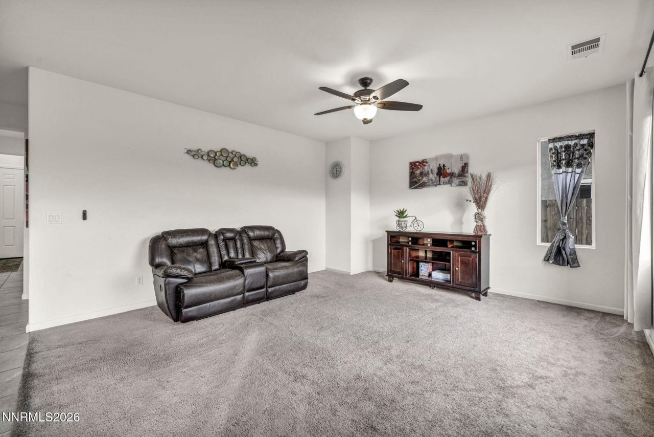 10928 Bloomsburg Court, Reno, NV 89506 Photo