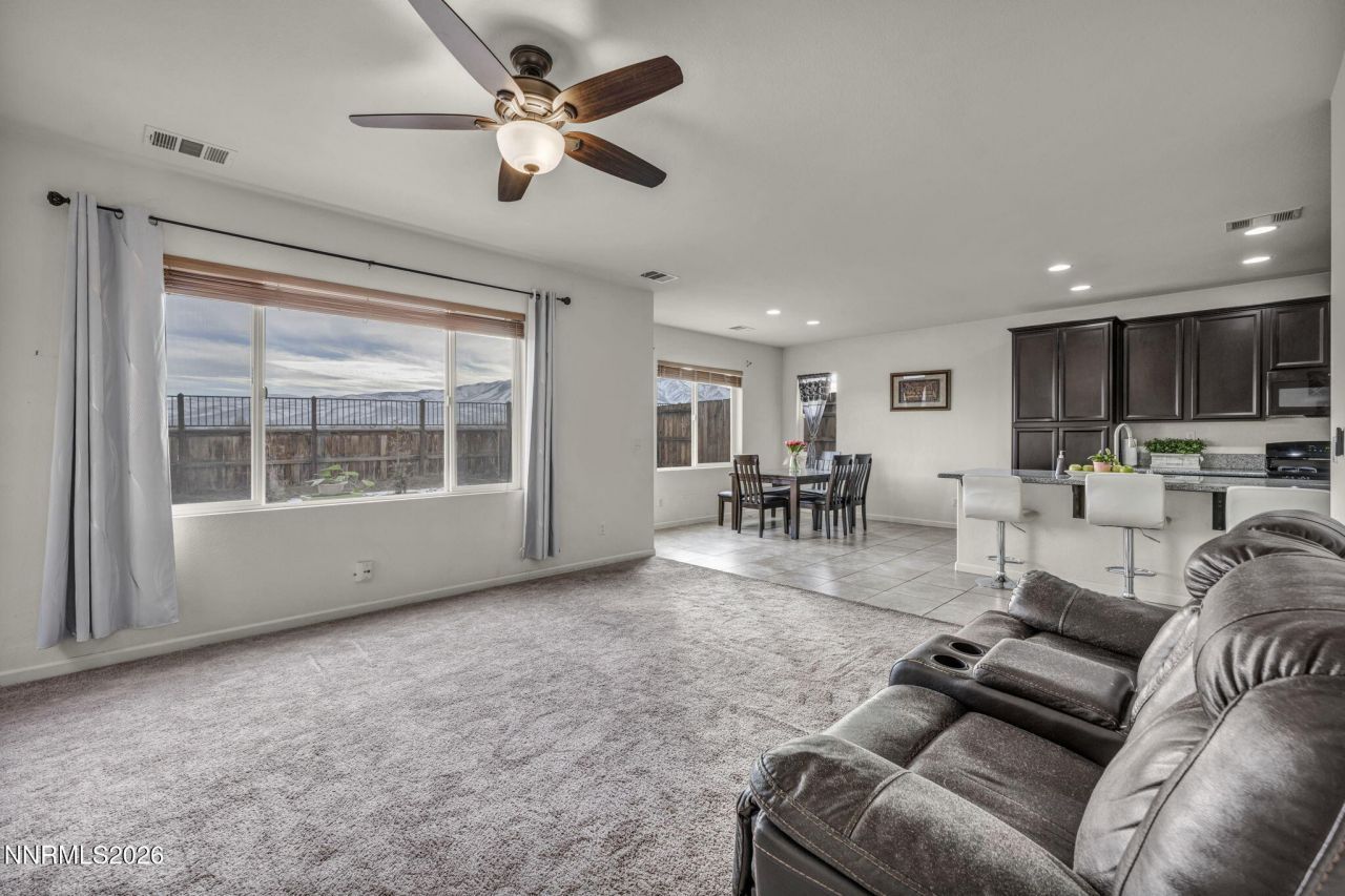 10928 Bloomsburg Court, Reno, NV 89506 Photo