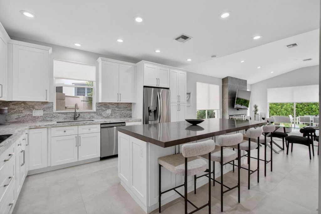 5310 NW 26th Circle, Boca Raton, FL 33496 Photo