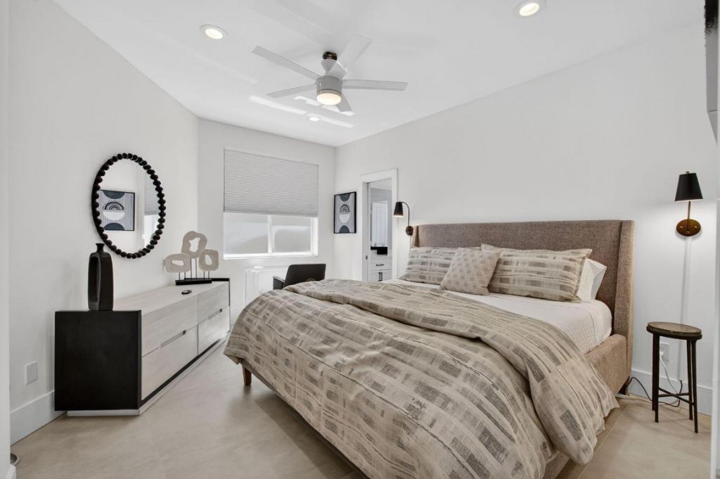 5310 NW 26th Circle, Boca Raton, FL 33496 Photo