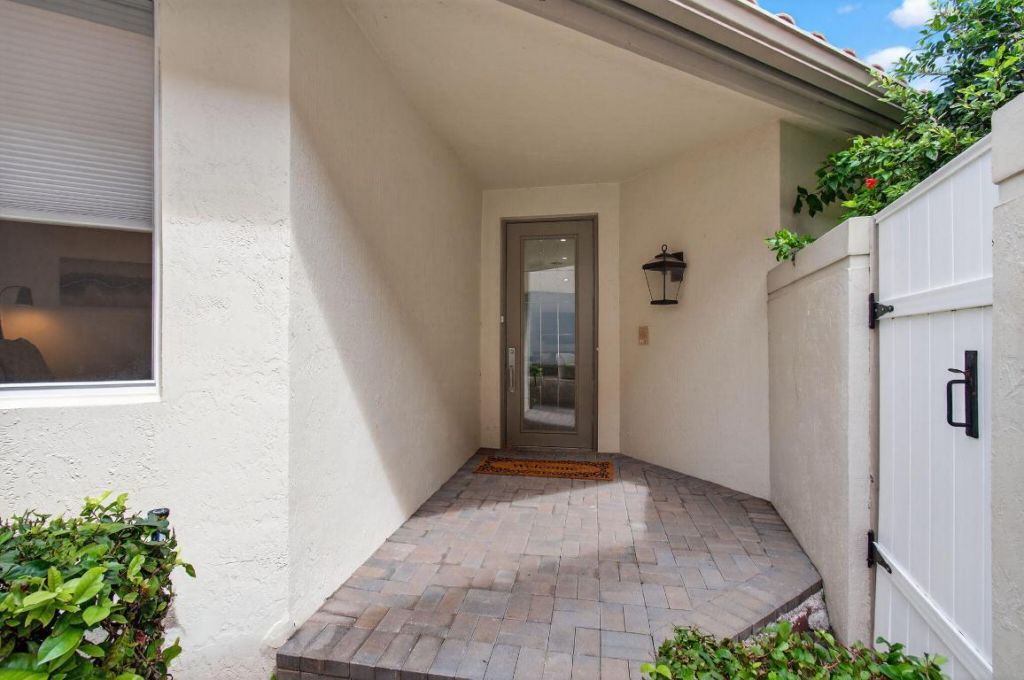 5310 NW 26th Circle, Boca Raton, FL 33496 Photo