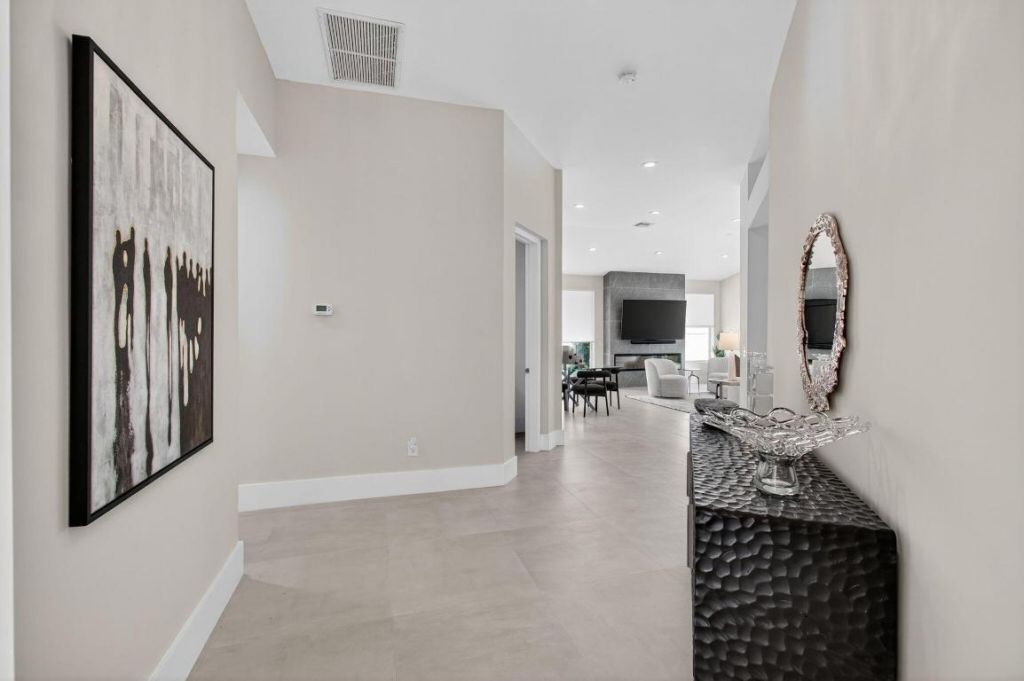 5310 NW 26th Circle, Boca Raton, FL 33496 Photo